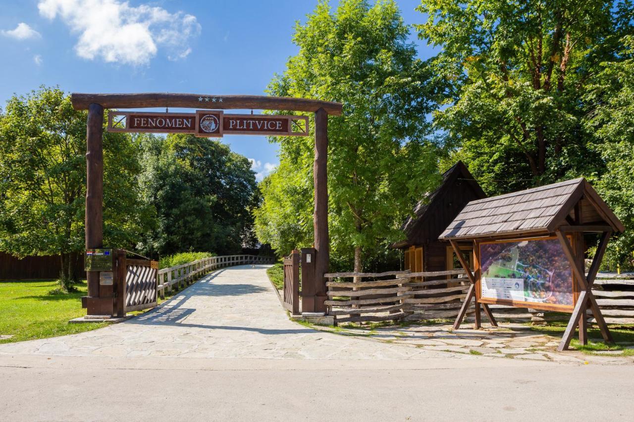 Fenomen Plitvice Resort Plitvička Jezera エクステリア 写真