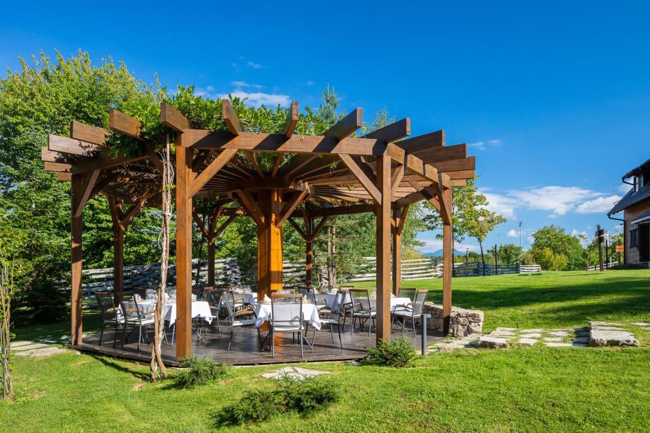 Fenomen Plitvice Resort Plitvička Jezera エクステリア 写真