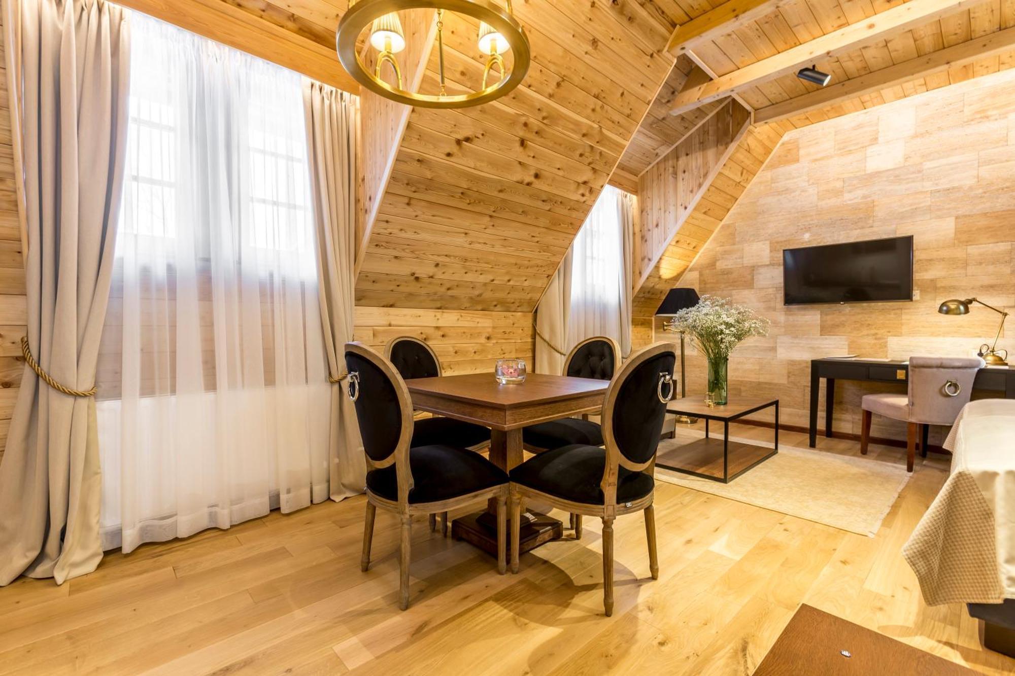 Fenomen Plitvice Resort Plitvička Jezera エクステリア 写真