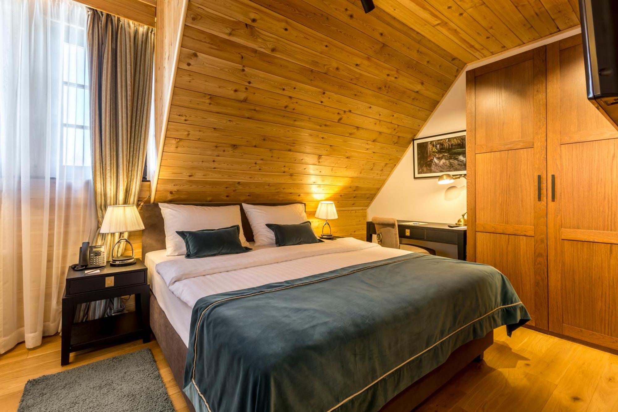 Fenomen Plitvice Resort Plitvička Jezera エクステリア 写真