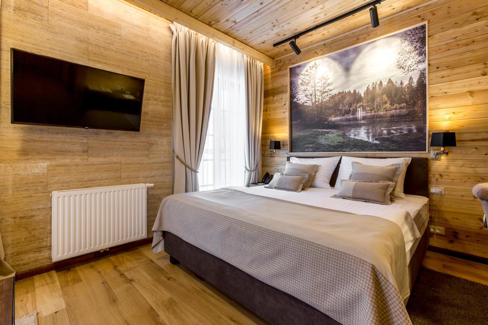 Fenomen Plitvice Resort Plitvička Jezera エクステリア 写真