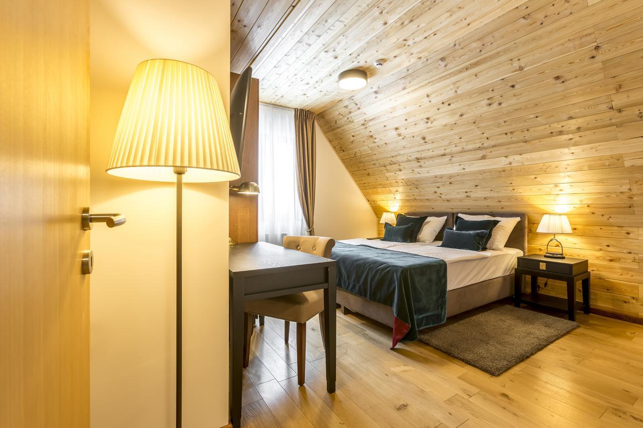 Fenomen Plitvice Resort Plitvička Jezera エクステリア 写真