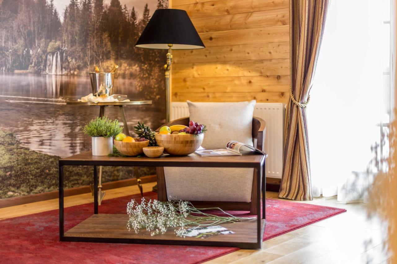 Fenomen Plitvice Resort Plitvička Jezera エクステリア 写真